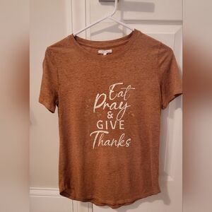 Maurices Brown Graphic Tee Womans Xs